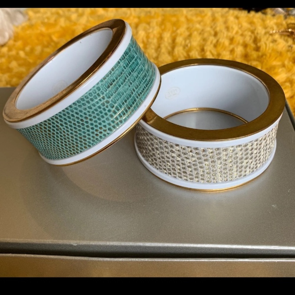 Set of KARA ROSS Snakeskin enamel bangles
